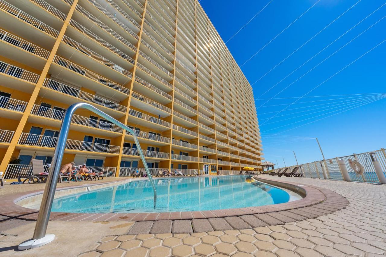 Apartment Treasure Island 1607 *