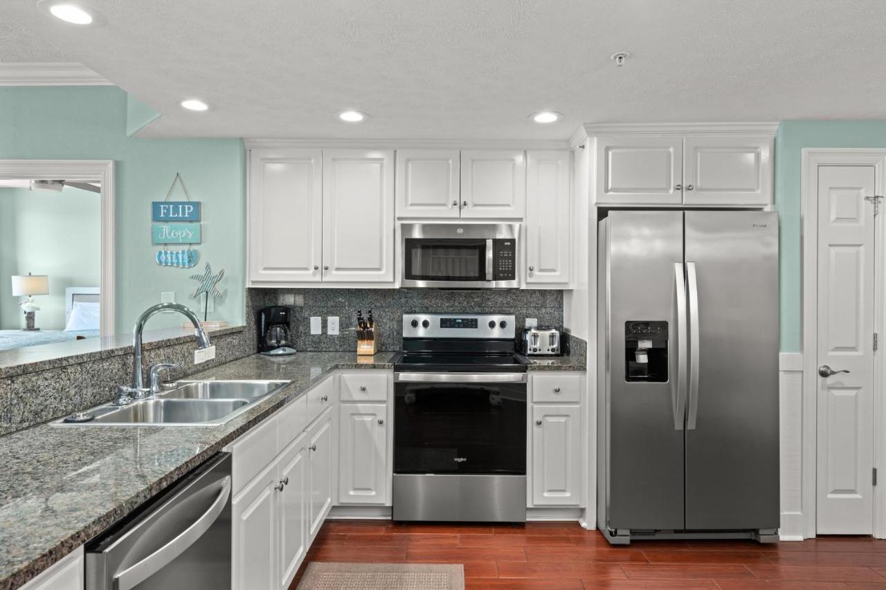Apartment Treasure Island 1607